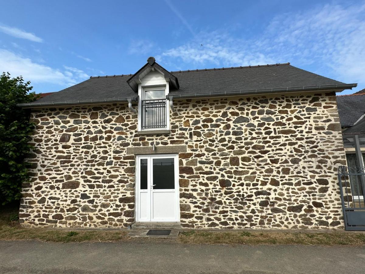 La Maison Du Chene 1 Miniac-Morvan Exterior photo